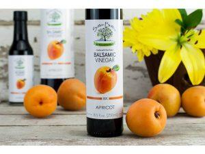 apricot balsamic fruit